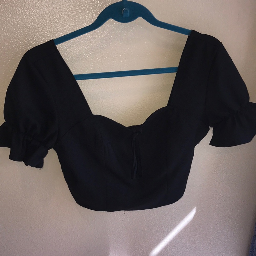Black cropped blouse